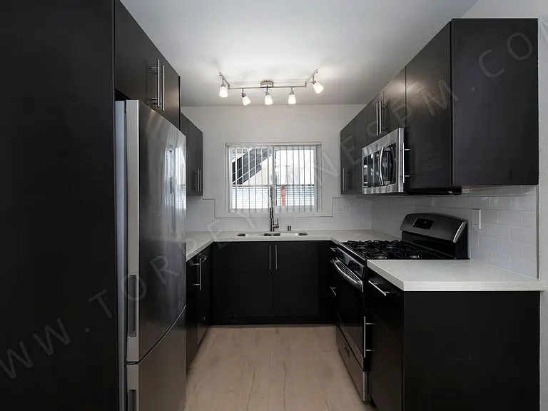 4576 Idaho Street — Photo 8