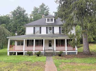 1439 Daniels Run Rd NE, Check, VA 24072