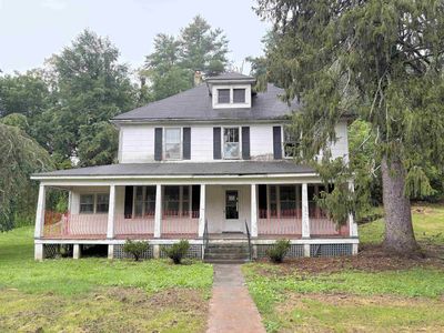1439 Daniels Run Rd NE, Check, VA, 24072