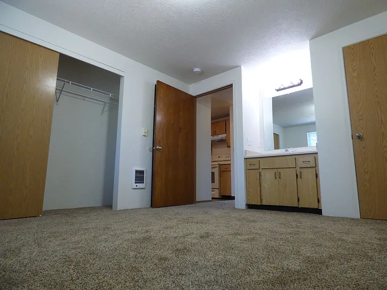 124 Stafford Ln NE #102 — Photo 17