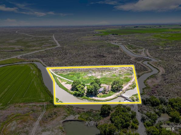 915 W North Pole Line, Shoshone, ID 83352
