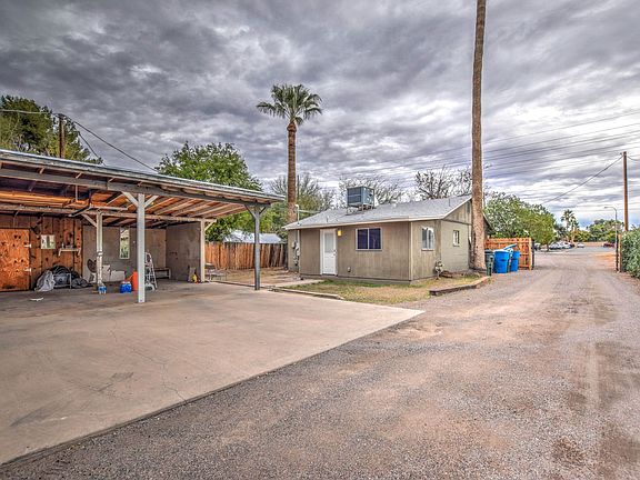 4th image of 2504 N 52nd St #0