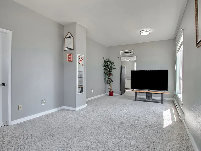 5411 S Warner St — Photo 6