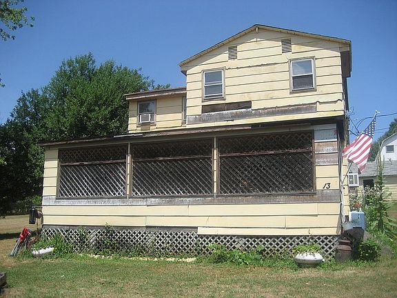 2nd image of 13 Butler Dr