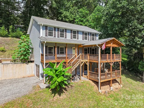 133 Shadow Oak Ln, Clyde, NC 28721