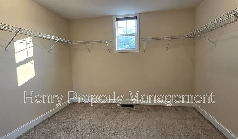 2024 Poplar High Pl — Photo 20