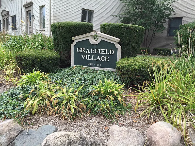 1634 Graefield Rd #77 — Photo 1