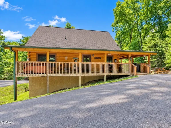 2528 Fleming Way, Sevierville, TN 37876