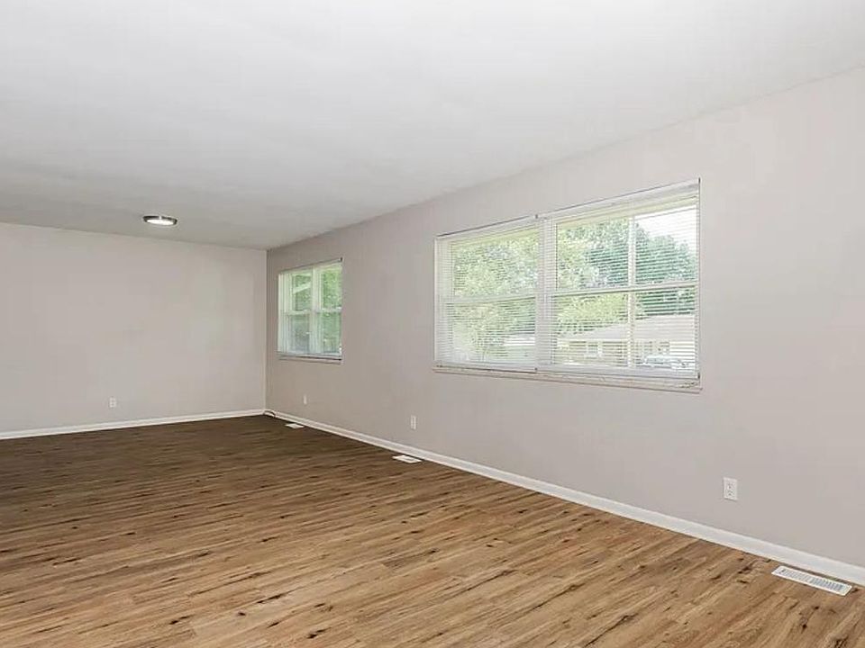 1st image of 5462 Autumn Pl
