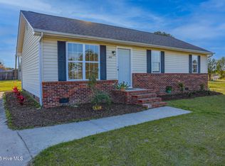 405 Beeler Ave, Hamlet, NC 28345