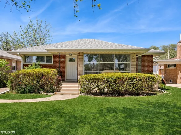 6718 Church St, Morton Grove, IL 60053