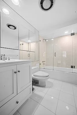 Rented by Aliya Global Realty Inc. | media 9