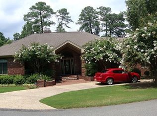 30 Firestone Dr, Pinehurst, NC 28374