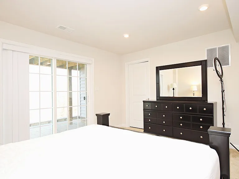 4393 Sunset Dr — Photo 18