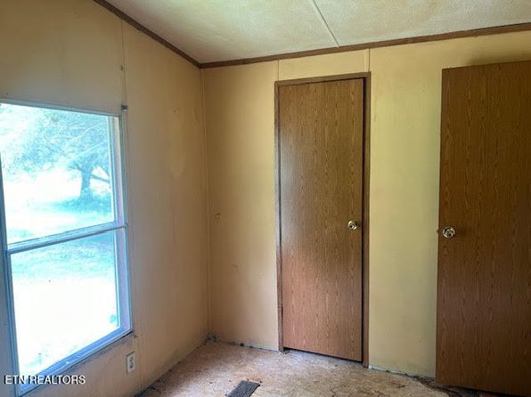655 Flint Ln, New Market, TN 37820