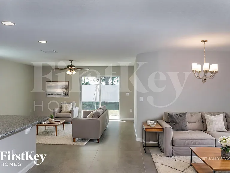 445 Earhart Dr — Photo 3