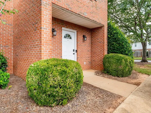 1477 N Donahue Dr APT 1602, Auburn, AL 36830