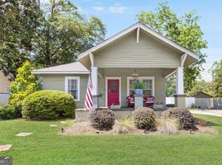 65 Clark St, Newnan, GA 30263