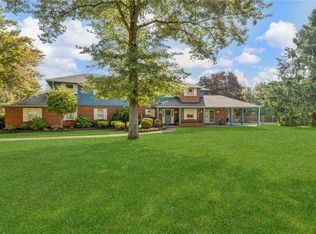 114 Woodlawn Dr, Beaver, PA 15009