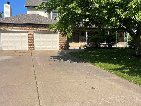 2nd image of 5833 Taylor St