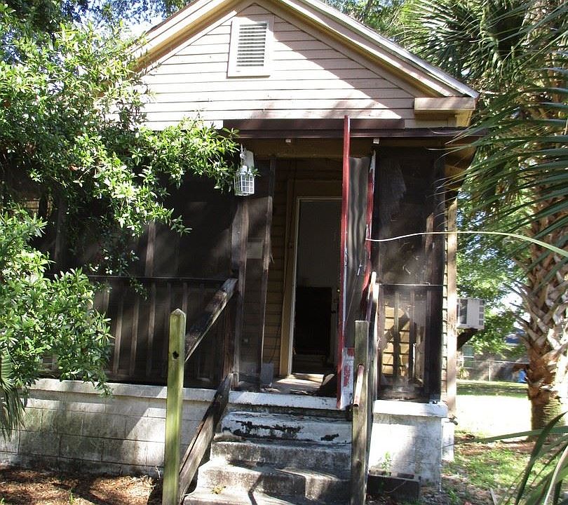 1st image of 504 N G St