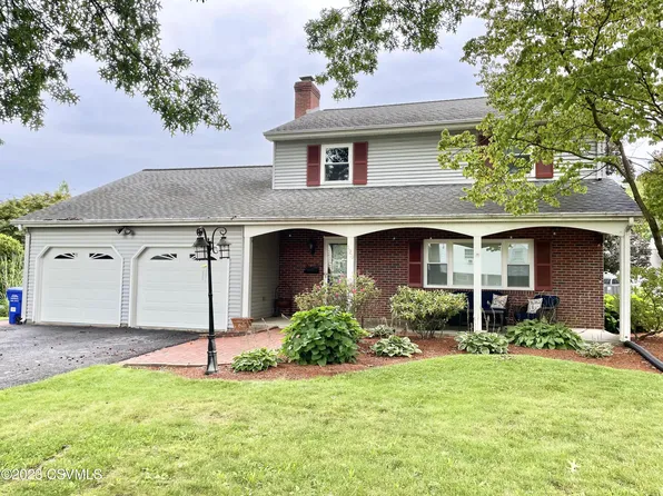 120 S 16th St, Lewisburg, PA 17837