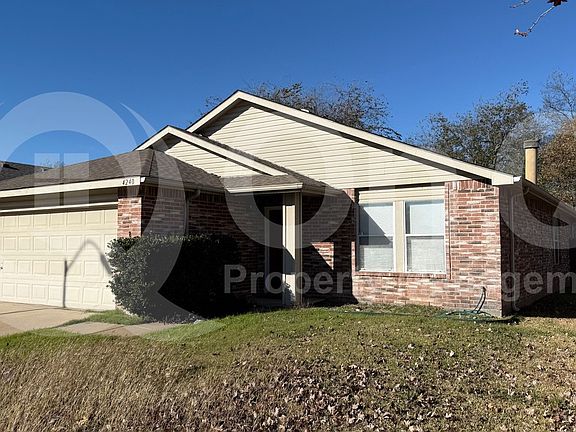2nd image of 4240 Hunters Creek Dr