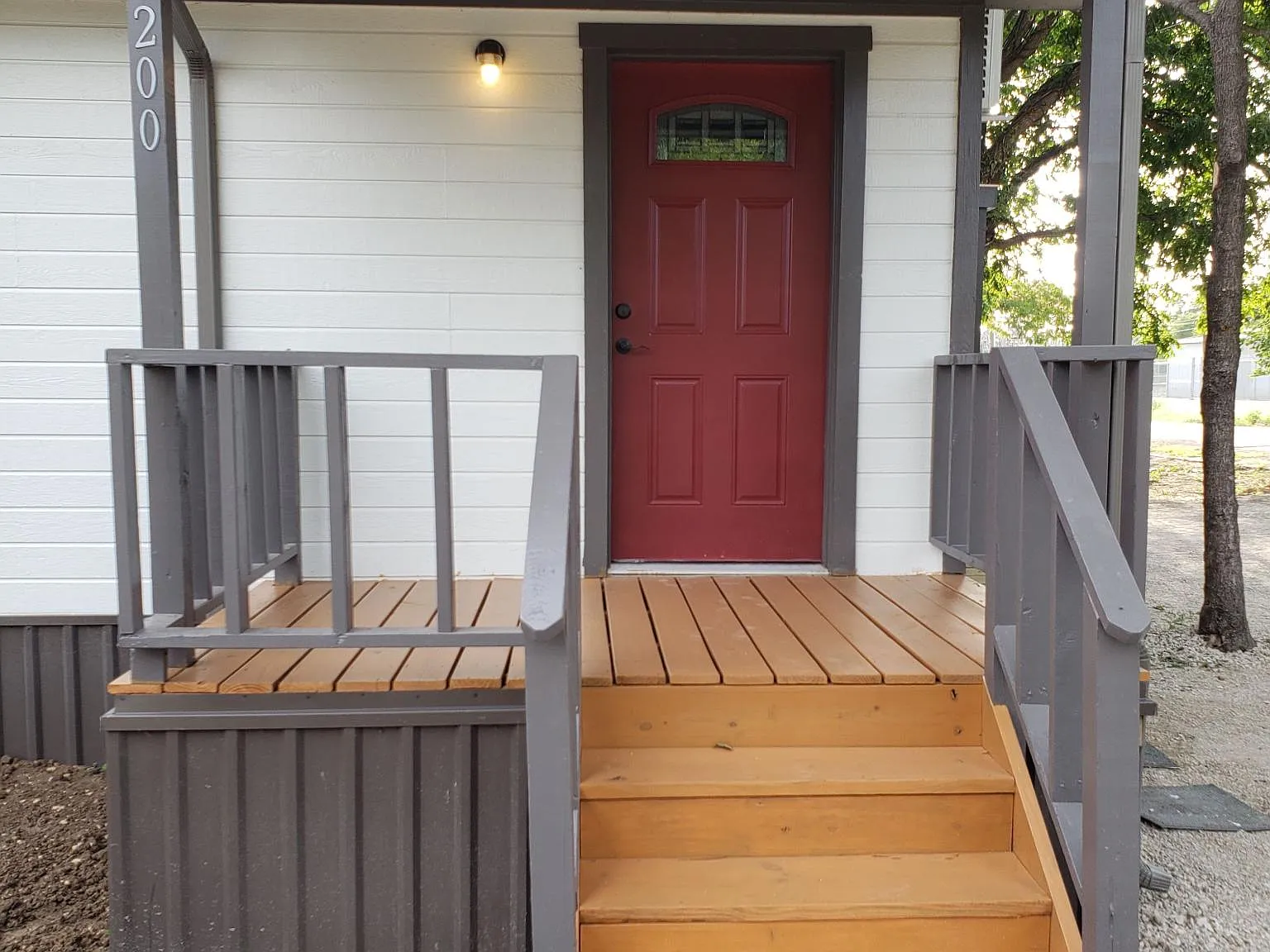 2 bed, 950 sqft, $1,100 — Photo 2