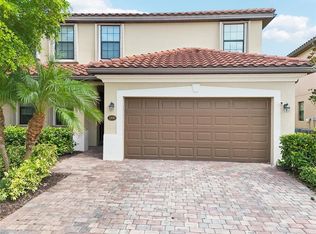 12680 Richezza Dr, Venice, FL 34293