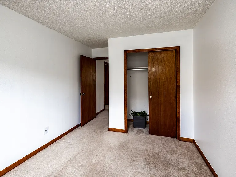 6930 Native Cir — Photo 46