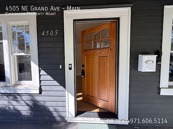 5th image of 4505 NE Grand Ave