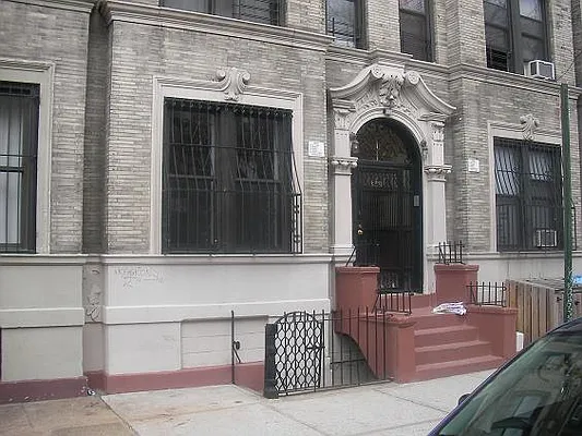 Rented by Lifestyle Realty | media 33