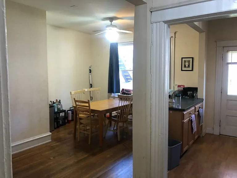 2829 W Grace St — Photo 4