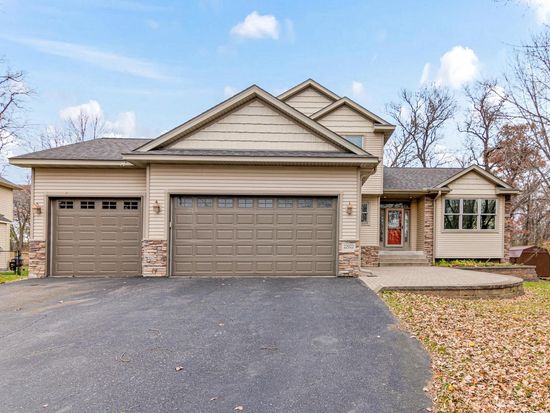 22922 Silverod St NW, Saint Francis, MN 55070