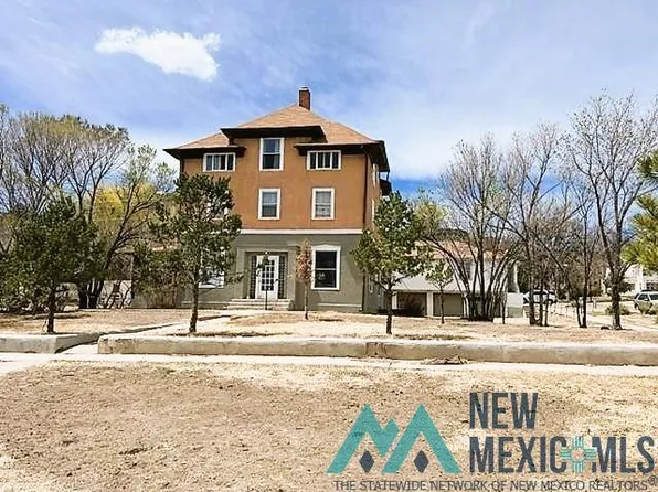 504 S 5th St, Raton, NM 87740