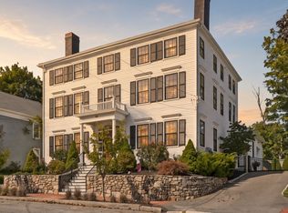 26A Tyng St, Newburyport, MA 01950