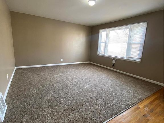 3rd image of 10064 Stimson Dr
