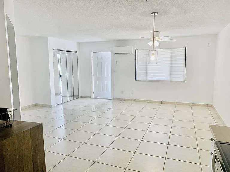 826 Wiggins Pass Rd #201 — Photo 7
