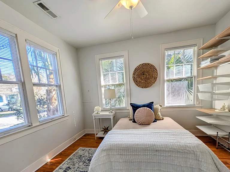 75 Maple St — Photo 23