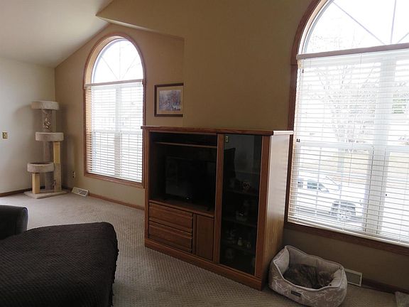 4th image of 5342 Tree Ridge Trail