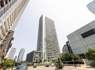 Quartz, Toronto, ON M5V 0J8