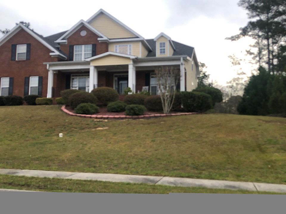 2nd image of 929 Falling Creek Dr