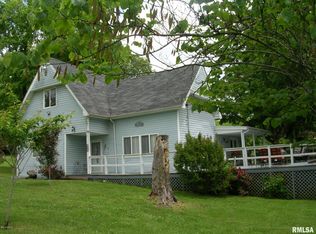 125 Central Hill Rd, Grantsburg, IL 62943