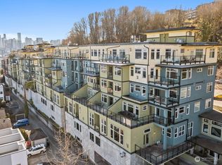 655 Crockett St APT B302, Seattle, WA