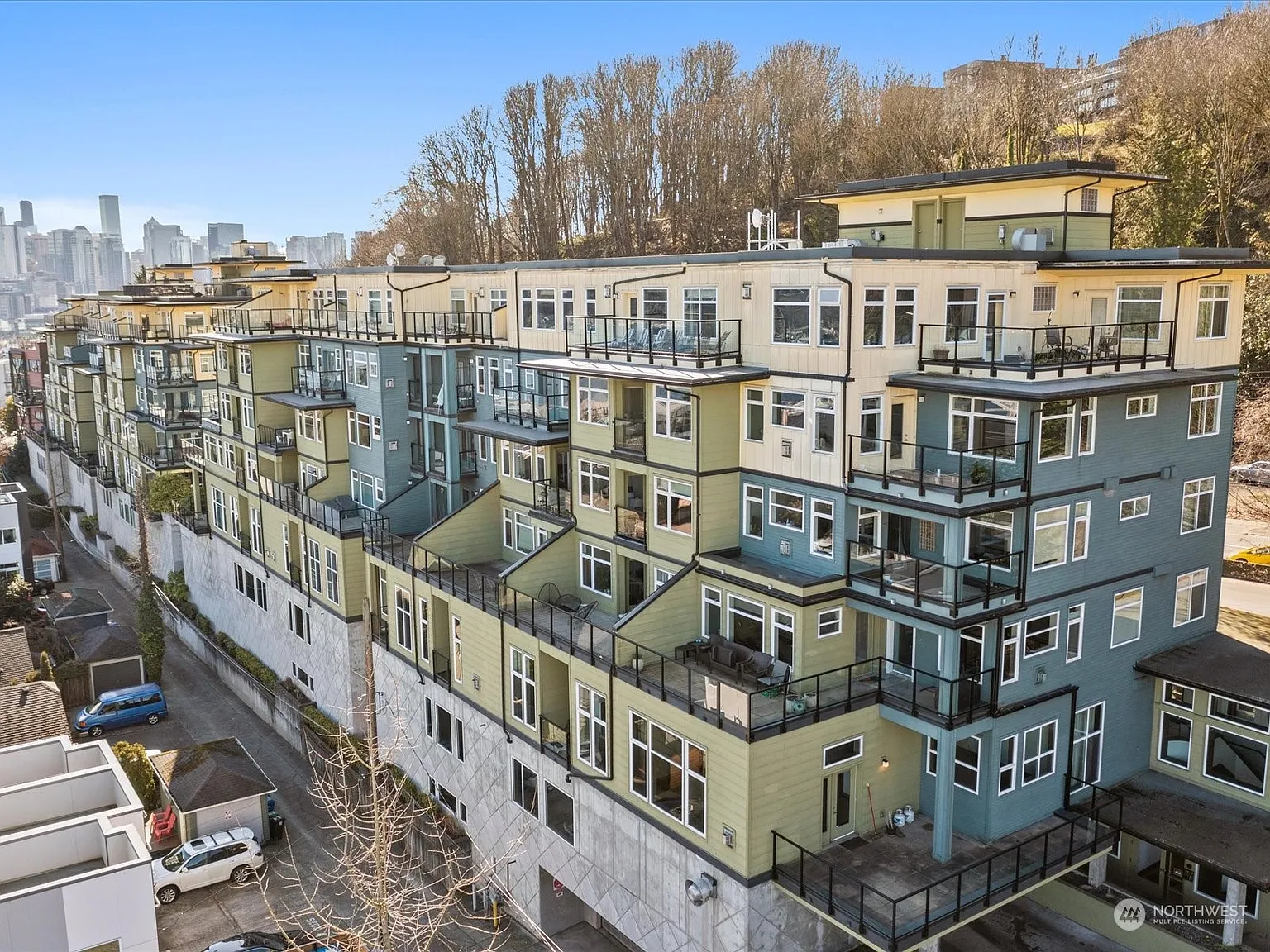 655 Crockett Street #B302 photo 1