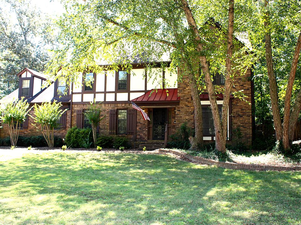 1st image of 8407 Drury Ln