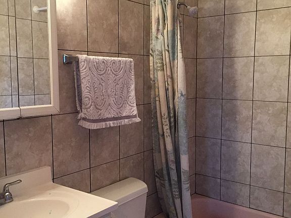5th image of 4438 S Prescott Ave #C2
