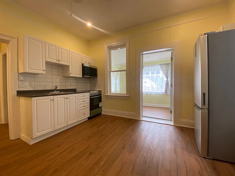 10 Shanley St #C — Photo 2