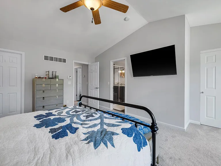 8018 Presidio Ct — Photo 17