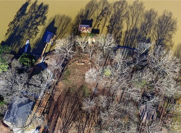 5th image of 7162 Nancy Lee Cir